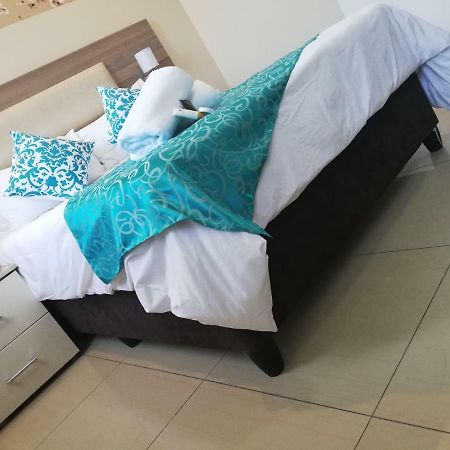 Tudor House Hotel Durban Bagian luar foto