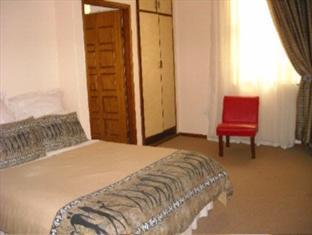Tudor House Hotel Durban Bagian luar foto